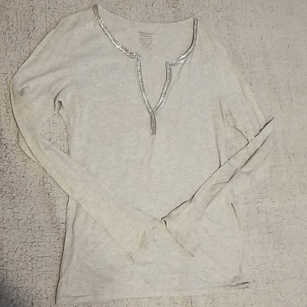 Long sleeve t shirt